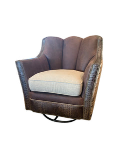 Davenport Ranch Swivel Glider