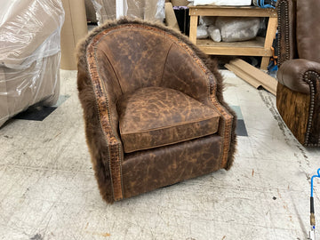 Yellowstone Buffalo Swivel Chair
