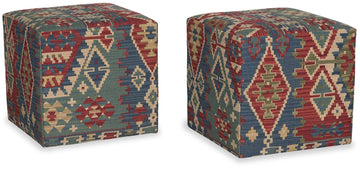 Tucker Ottoman - Saratoga