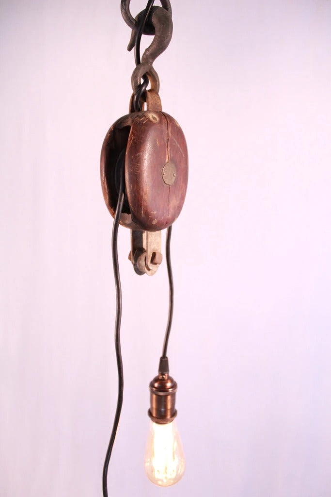 Double Wire Pulley Pendant